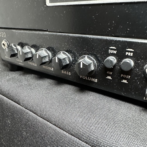 tube guitar amps - Controls on Revv D20